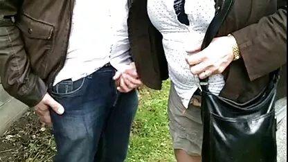 Dosta lekcija mi usisava kurac thai pornostar