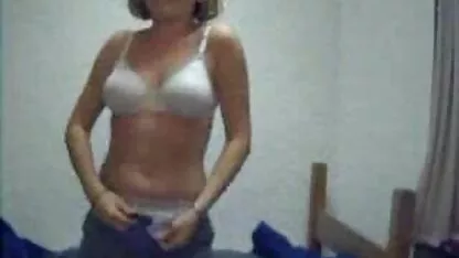 London real porn thai zabava s igračkama