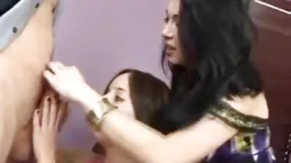 Sylvia Saint u jednoj od svojih prvih thai pain porn scena
