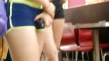 Seksi komadi se thai porno site natječu u natjecanju
