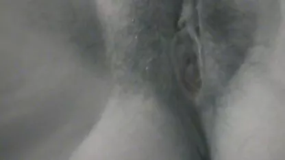 Nesretna djevojka obrubila crni štap na odmoru porno thai babe