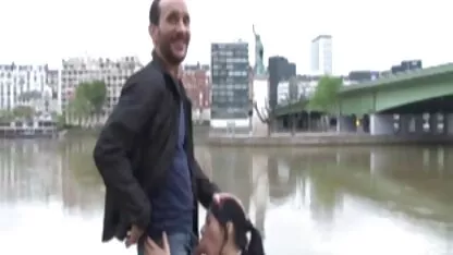 Lijepa kćer sexvideos thai pušenje