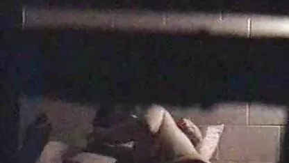 Harmony Marquise zadovoljava veliki bijeli penis thai school porno